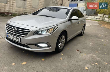 Седан Hyundai Sonata 2016 в Киеве