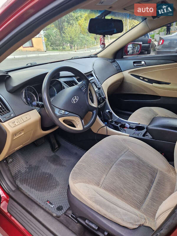 Седан Hyundai Sonata 2014 в Одессе