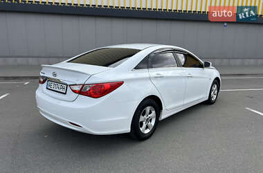 Седан Hyundai Sonata 2011 в 