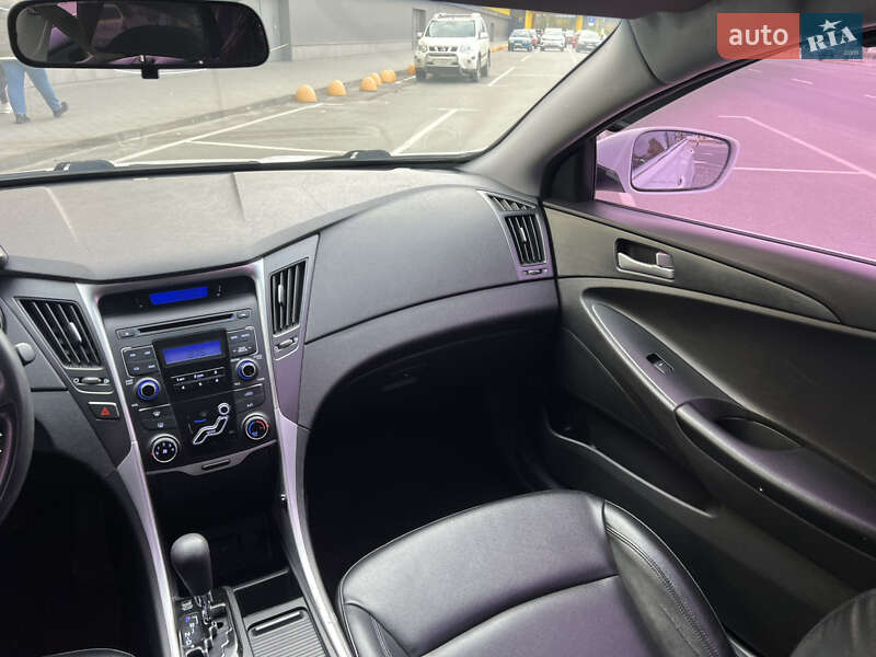 Седан Hyundai Sonata 2011 в Києві