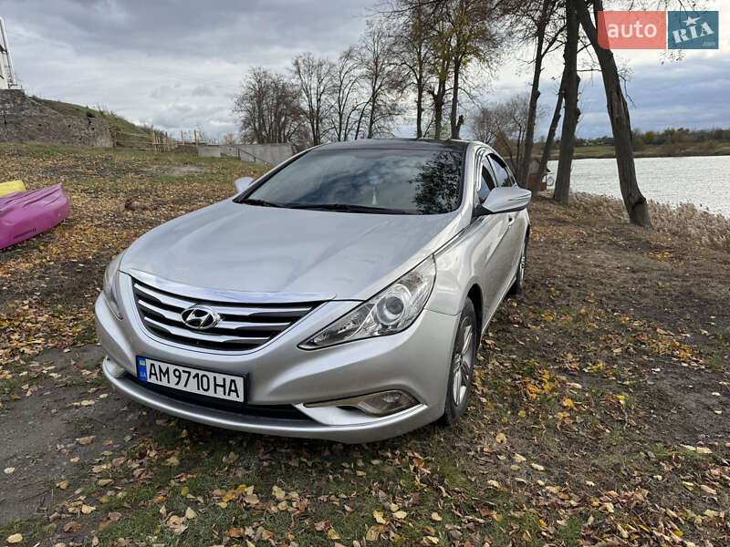 Седан Hyundai Sonata 2013 в Бердичеве