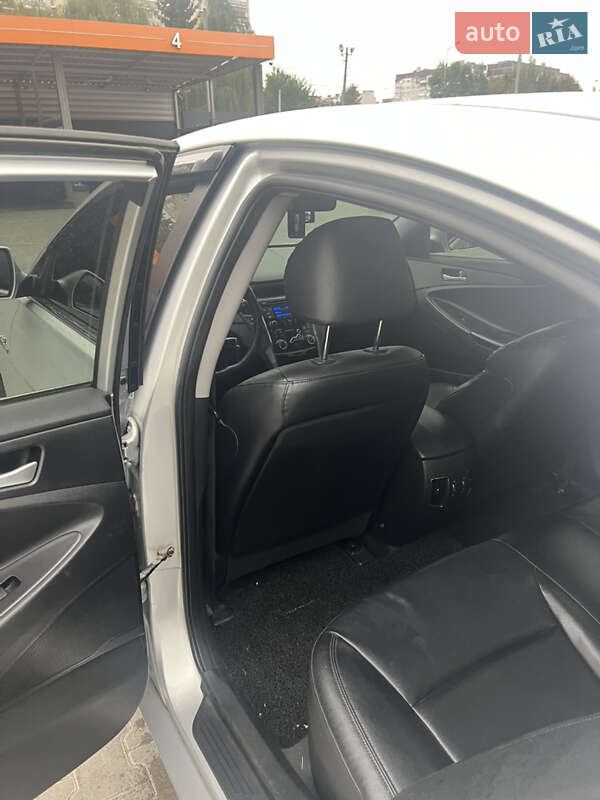 Седан Hyundai Sonata 2011 в Тернополе