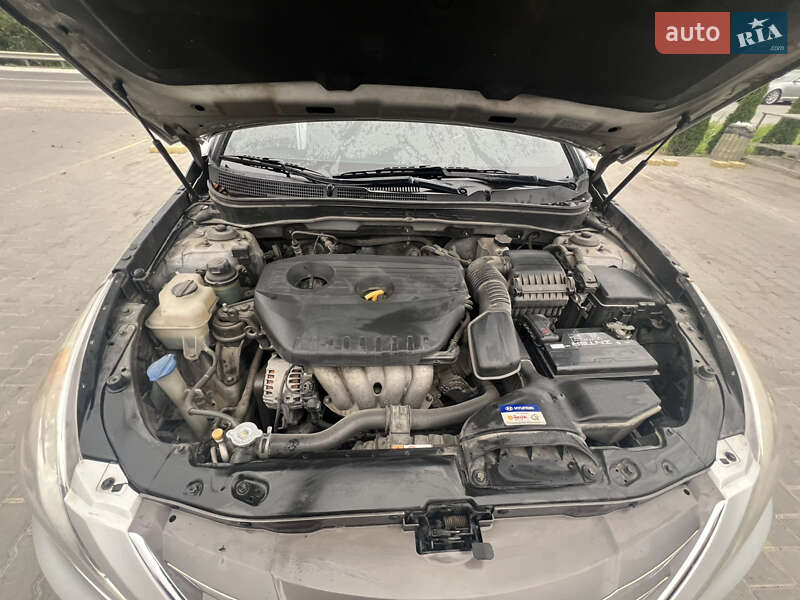 Седан Hyundai Sonata 2011 в Тернополе
