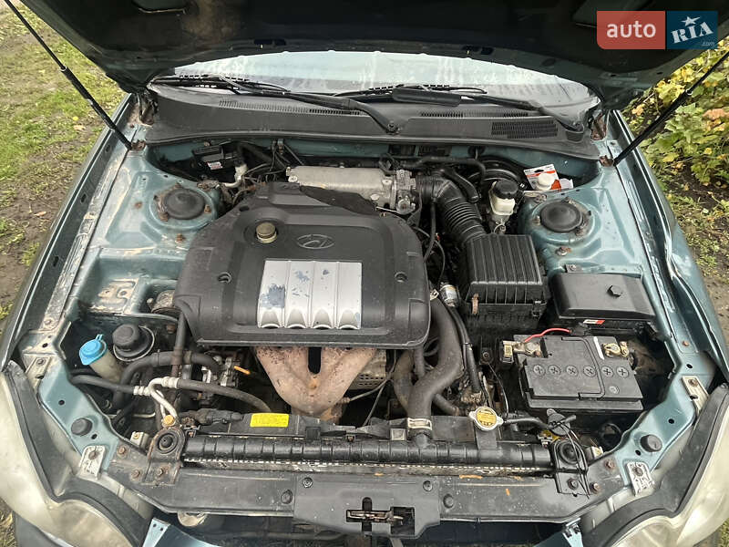 Седан Hyundai Sonata 2003 в Чернигове