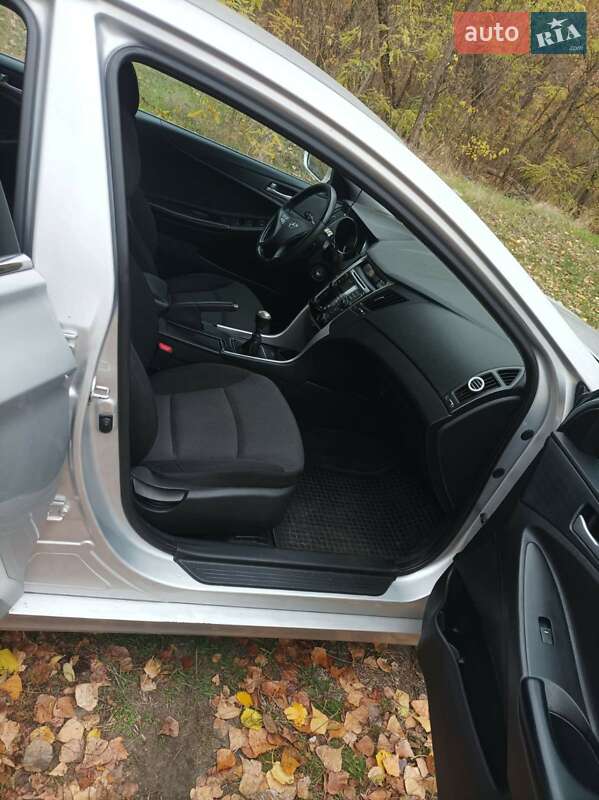 Седан Hyundai Sonata 2012 в Дніпрі фото 4 Седан Hyundai Sonata 2012 в Дніпрі