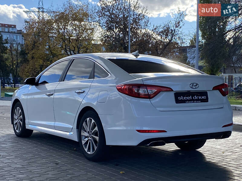 Седан Hyundai Sonata 2014 в Миколаєві фото 5 Седан Hyundai Sonata 2014 в Миколаєві