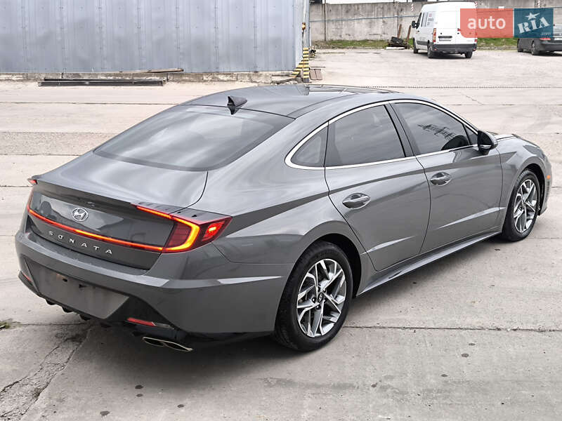 Седан Hyundai Sonata 2022 в Львове