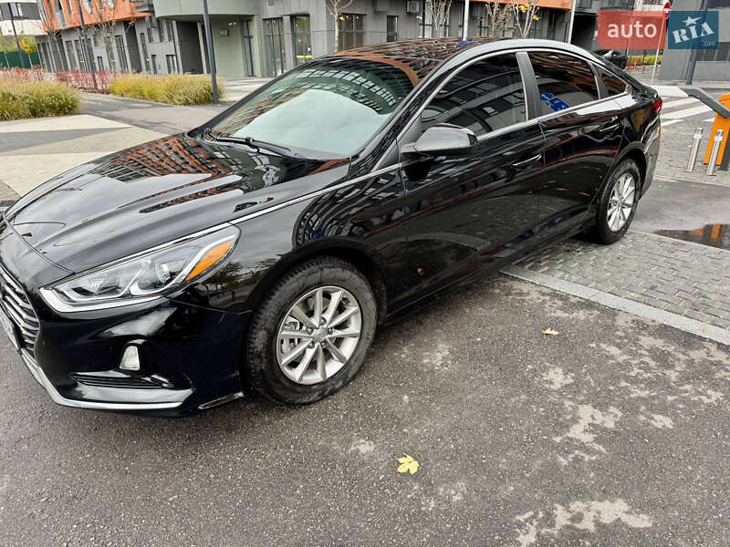 Седан Hyundai Sonata 2018 в Киеве фото 21 Седан Hyundai Sonata 2018 в Киеве