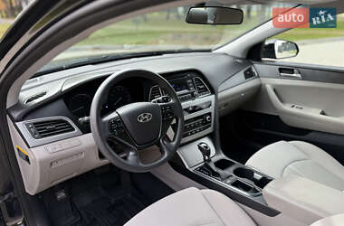 Седан Hyundai Sonata 2014 в 