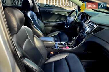 Седан Hyundai Sonata 2013 в Дніпрі