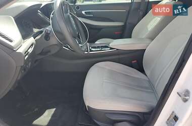 Седан Hyundai Sonata 2021 в 