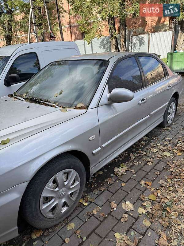 Hyundai Sonata 2004 Hyundai Sonata 2004