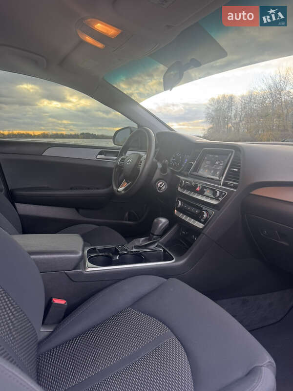 Седан Hyundai Sonata 2017 в Києві