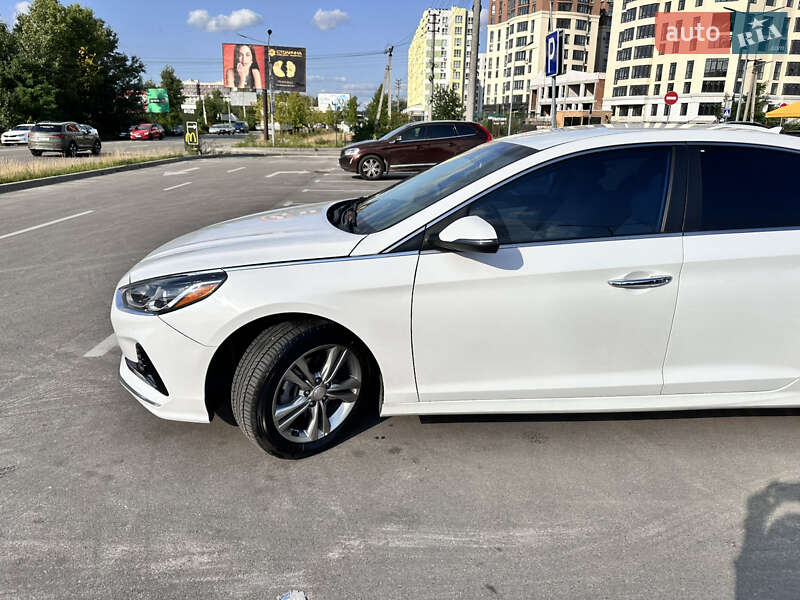 Седан Hyundai Sonata 2017 в Киеве