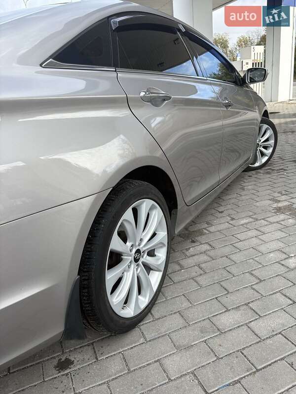 Седан Hyundai Sonata 2010 в Днепре фото 14 Седан Hyundai Sonata 2010 в Днепре