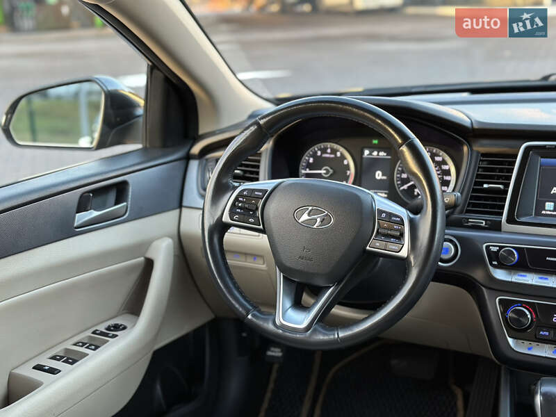 Седан Hyundai Sonata 2018 в Киеве фото 21 Седан Hyundai Sonata 2018 в Киеве