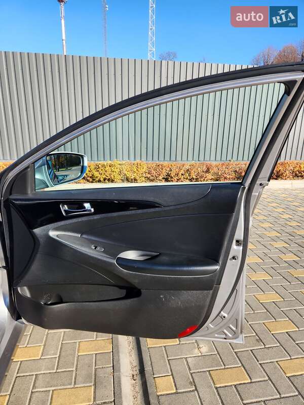 Седан Hyundai Sonata 2012 в Виннице