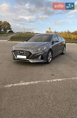 Седан Hyundai Sonata 2017 в Львове Седан Hyundai Sonata 2017 в Львове