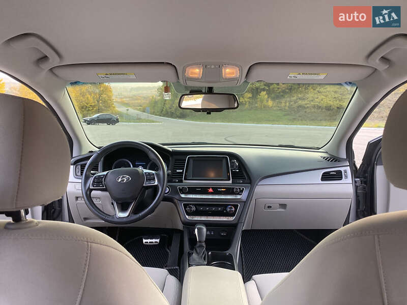 Седан Hyundai Sonata 2017 в Львове фото 5 Седан Hyundai Sonata 2017 в Львове