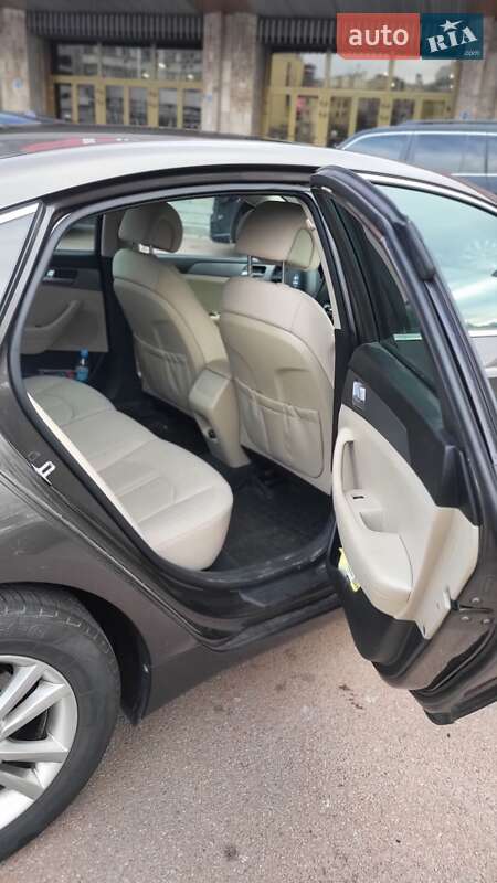 Седан Hyundai Sonata 2014 в Киеве