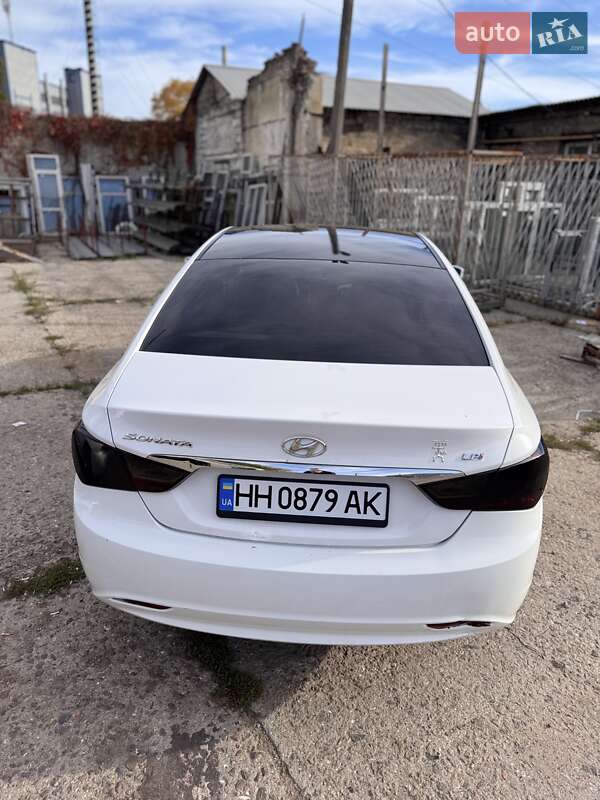 Седан Hyundai Sonata 2015 в Одессе фото 6 Седан Hyundai Sonata 2015 в Одессе