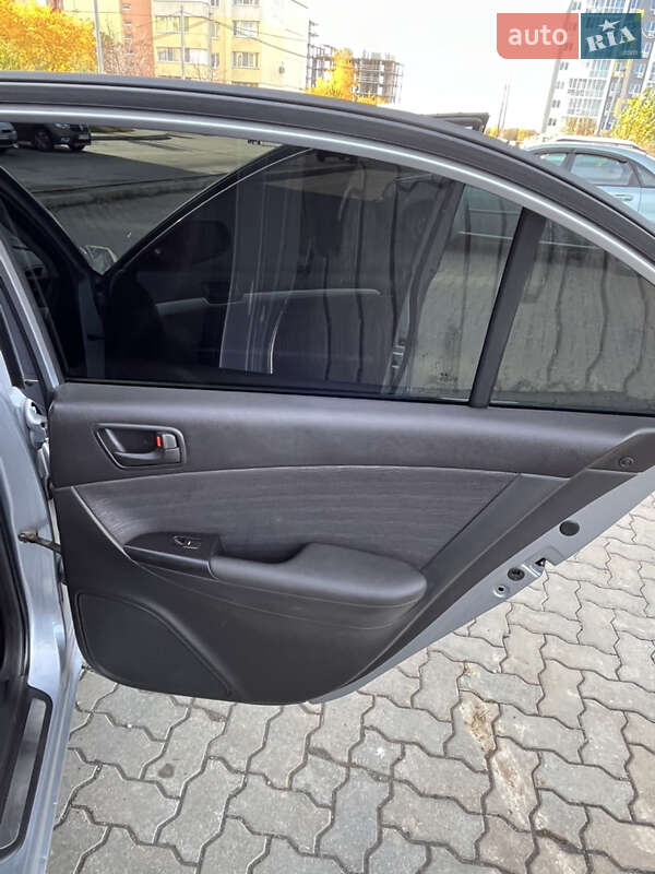 Седан Hyundai Sonata 2008 в Полтаве