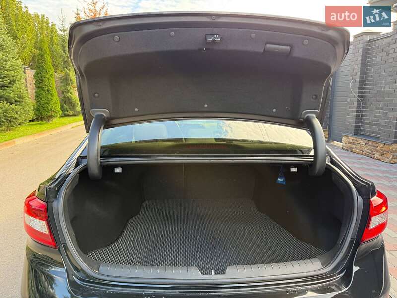 Седан Hyundai Sonata 2016 в Киеве фото 32 Седан Hyundai Sonata 2016 в Киеве