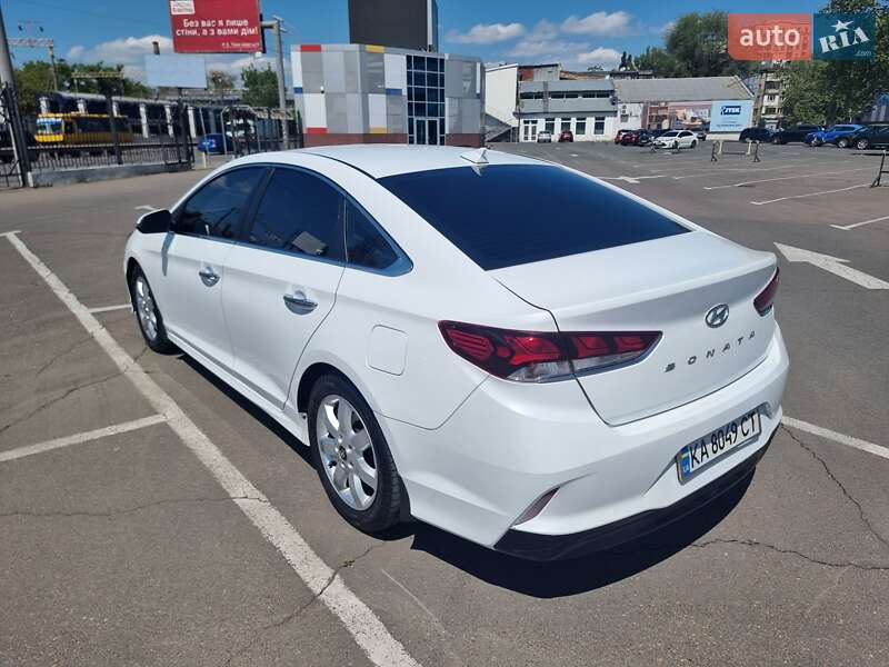 Седан Hyundai Sonata 2018 в Киеве фото 4 Седан Hyundai Sonata 2018 в Киеве