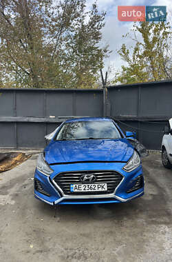 Седан Hyundai Sonata 2018 в Днепре Седан Hyundai Sonata 2018 в Днепре