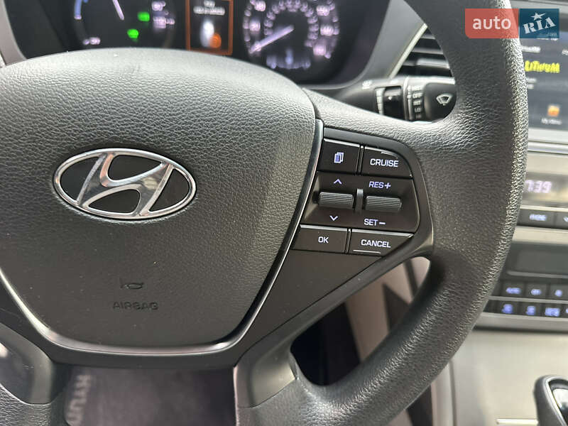 Седан Hyundai Sonata 2017 в Киеве фото 13 Седан Hyundai Sonata 2017 в Киеве
