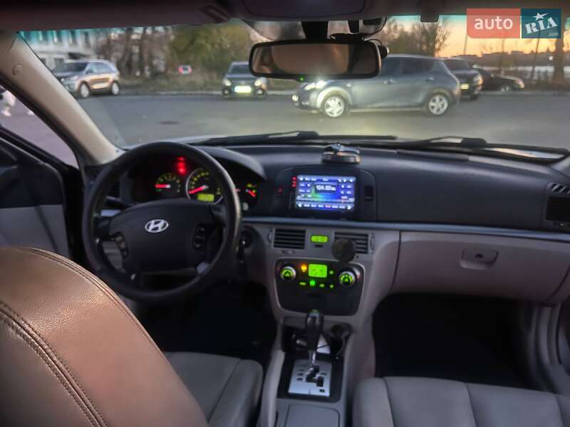 Седан Hyundai Sonata 2006 в Львове