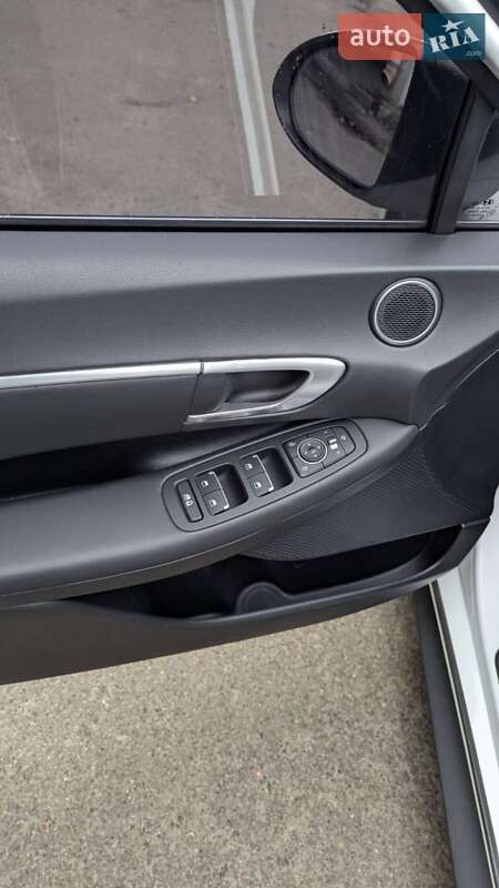 Седан Hyundai Sonata 2021 в Киеве фото 2 Седан Hyundai Sonata 2021 в Киеве