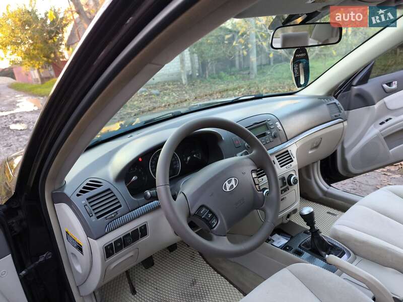 Седан Hyundai Sonata 2006 в Казатине