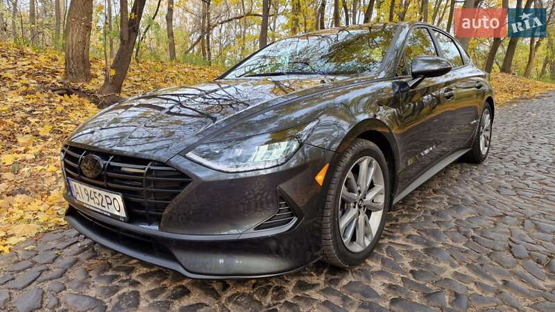 Седан Hyundai Sonata 2022 в Киеве