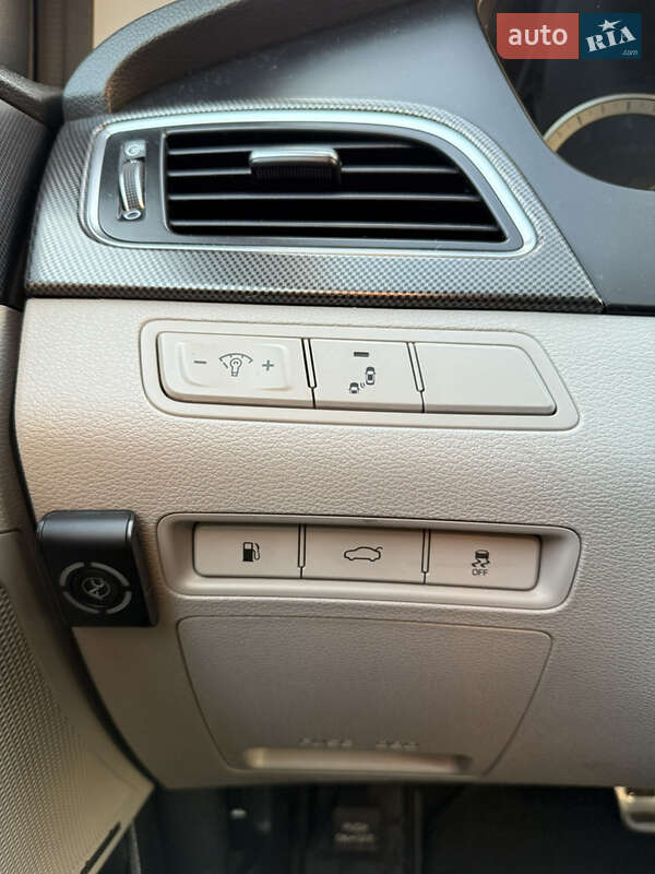 Седан Hyundai Sonata 2014 в Хмельницком