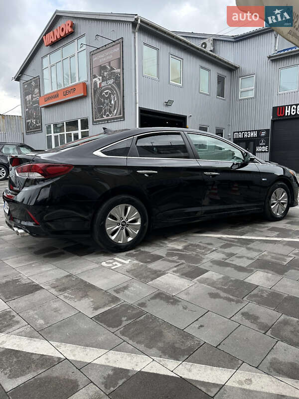 Седан Hyundai Sonata 2019 в Киеве фото 4 Седан Hyundai Sonata 2019 в Киеве