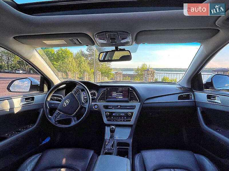 Седан Hyundai Sonata 2015 в Киеве фото 19 Седан Hyundai Sonata 2015 в Киеве