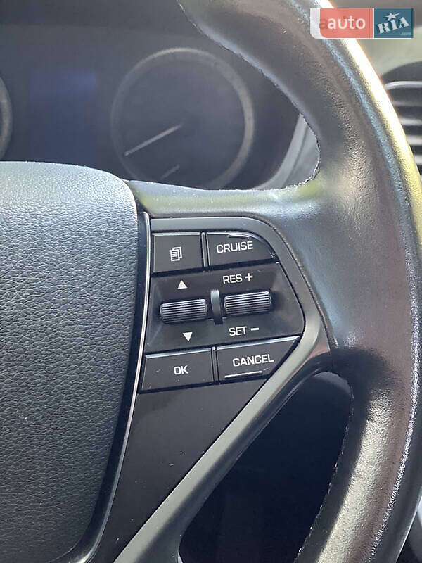 Седан Hyundai Sonata 2015 в Киеве фото 16 Седан Hyundai Sonata 2015 в Киеве