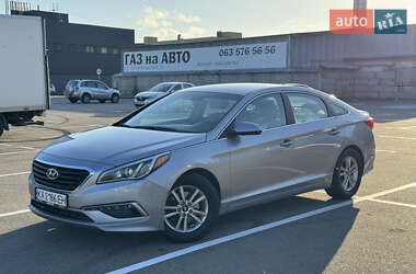 Седан Hyundai Sonata 2016 в Киеве
