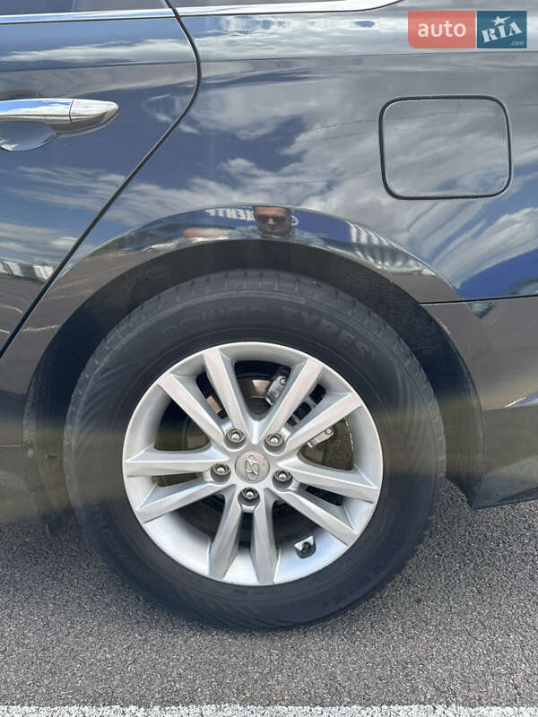 Седан Hyundai Sonata 2016 в Киеве