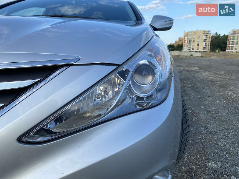 Седан Hyundai Sonata 2011 в Одесі