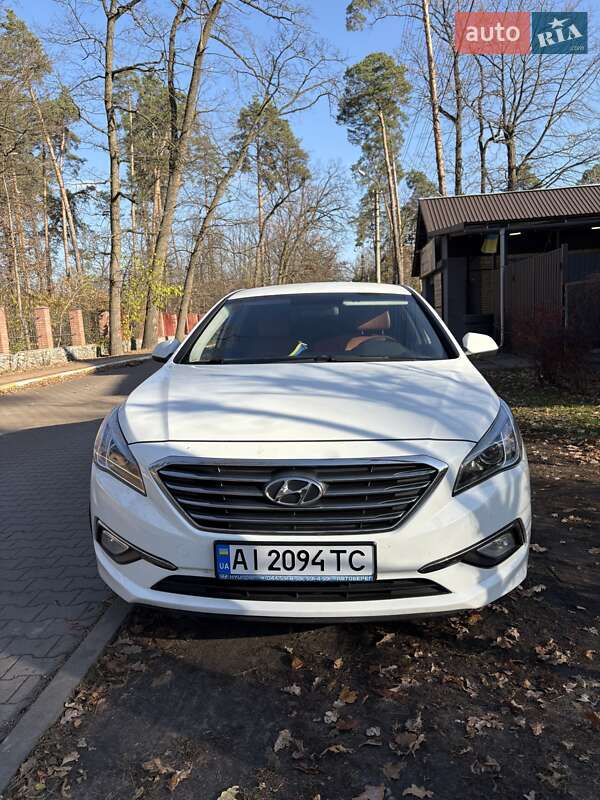 Седан Hyundai Sonata 2015 в Киеве