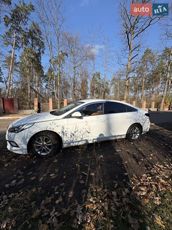 Седан Hyundai Sonata 2015 в Киеве