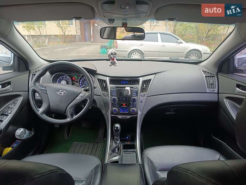 Седан Hyundai Sonata 2013 в Києві фото 22 Седан Hyundai Sonata 2013 в Києві