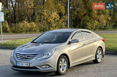Седан Hyundai Sonata 2010 в Радивилове