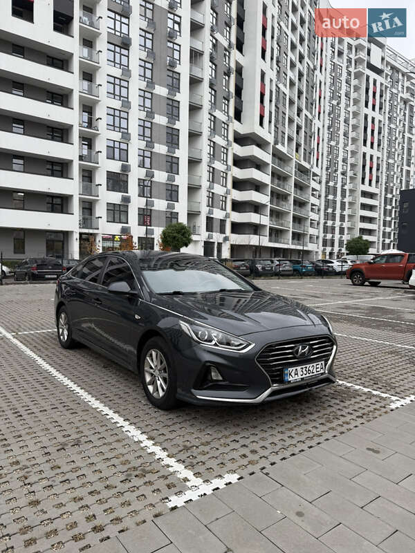 Седан Hyundai Sonata 2017 в Киеве фото Седан Hyundai Sonata 2017 в Киеве