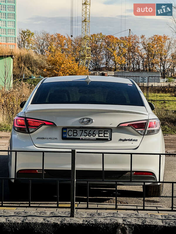 Седан Hyundai Sonata 2015 в Чернігові
