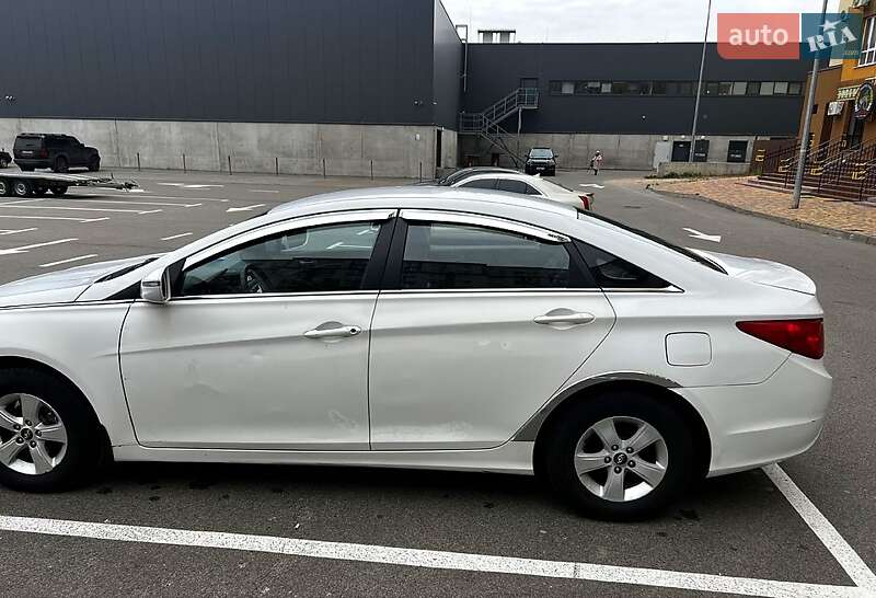Седан Hyundai Sonata 2014 в Києві фото 2 Седан Hyundai Sonata 2014 в Києві