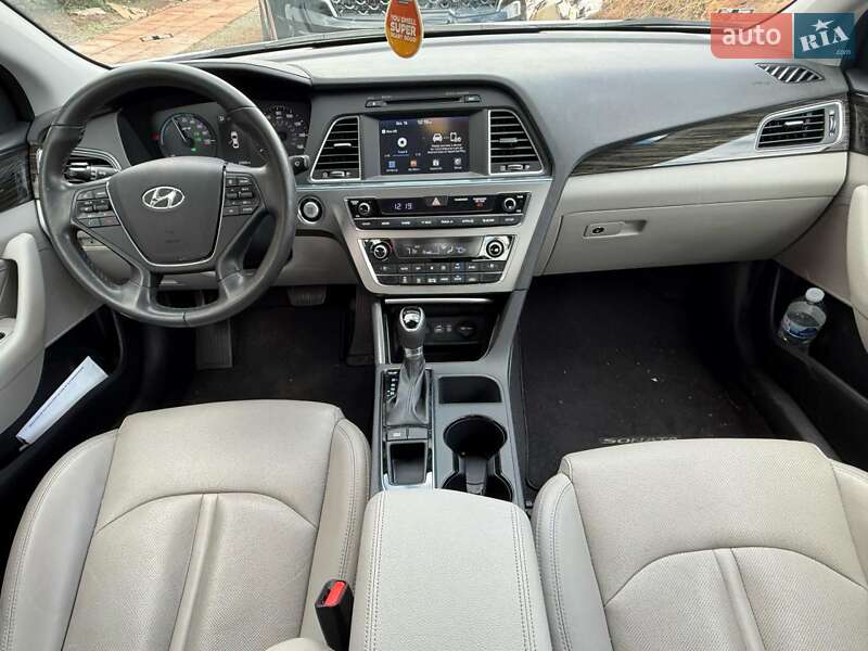 Седан Hyundai Sonata 2017 в Киеве