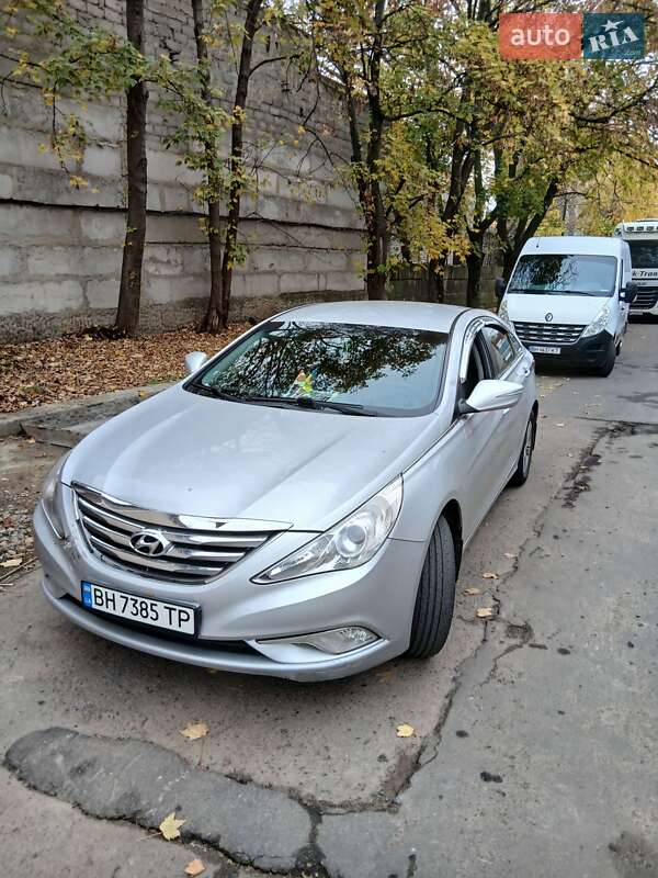 Седан Hyundai Sonata 2014 в Одессе